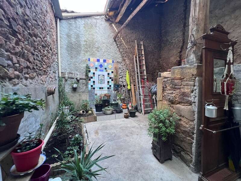 Maison à CHAUFFAILLES