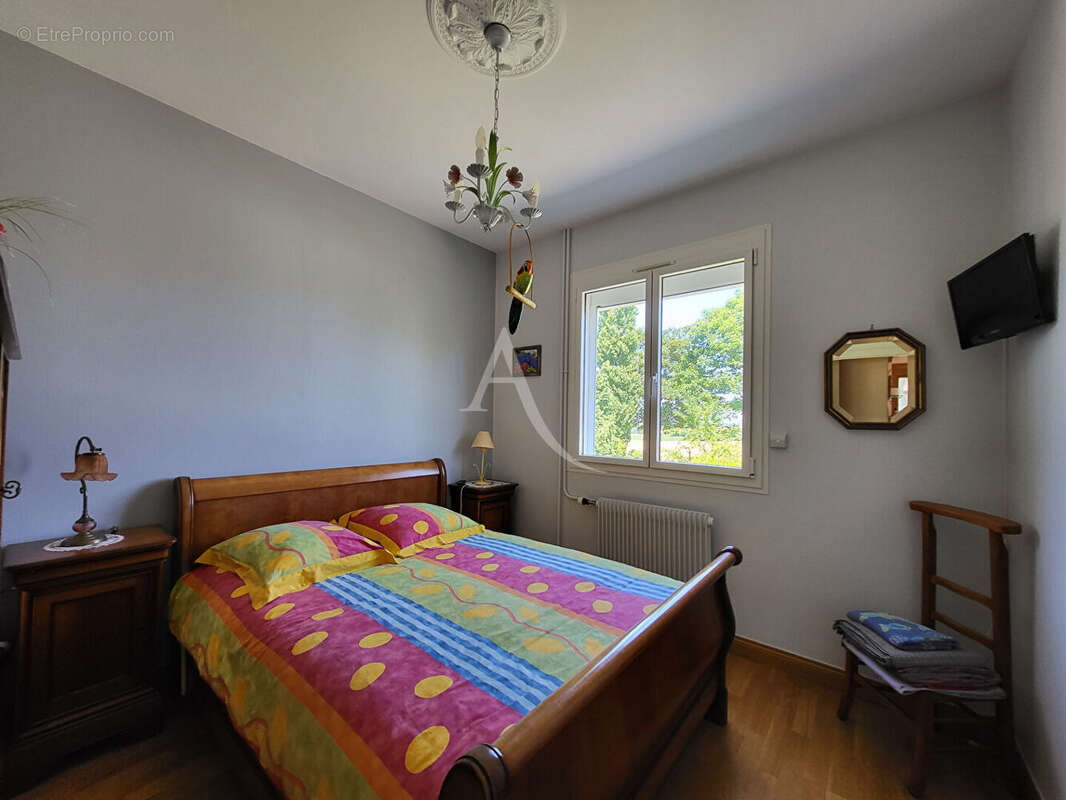 Maison à MARSAC-SUR-DON