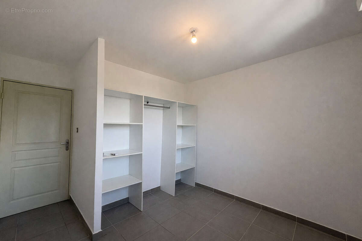 Appartement à SAINT-BENOIT