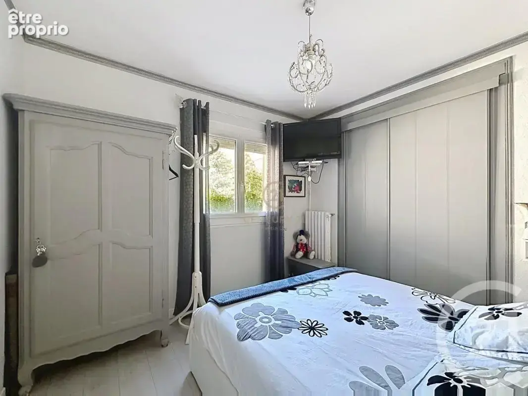 Maison 4 pièces 131 m² à vendre à Grigny (69520) - photo 14