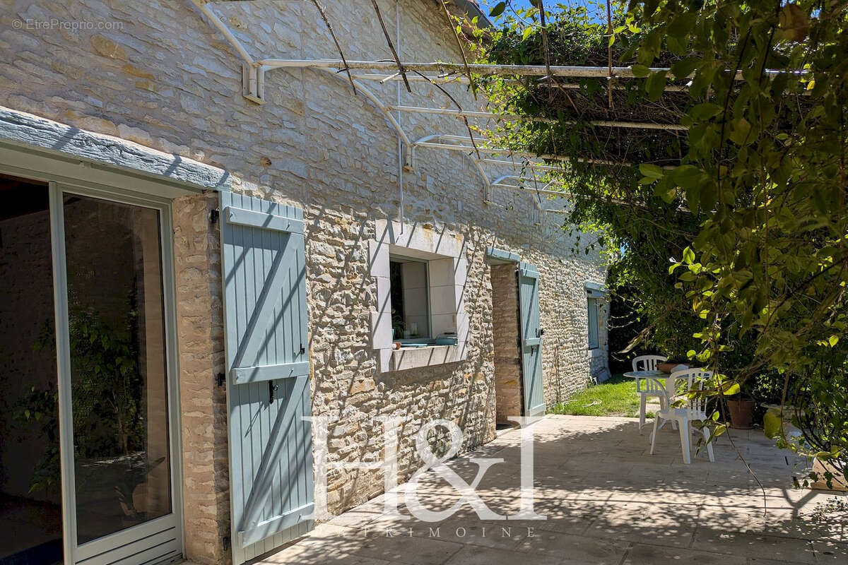 Maison à CUHON