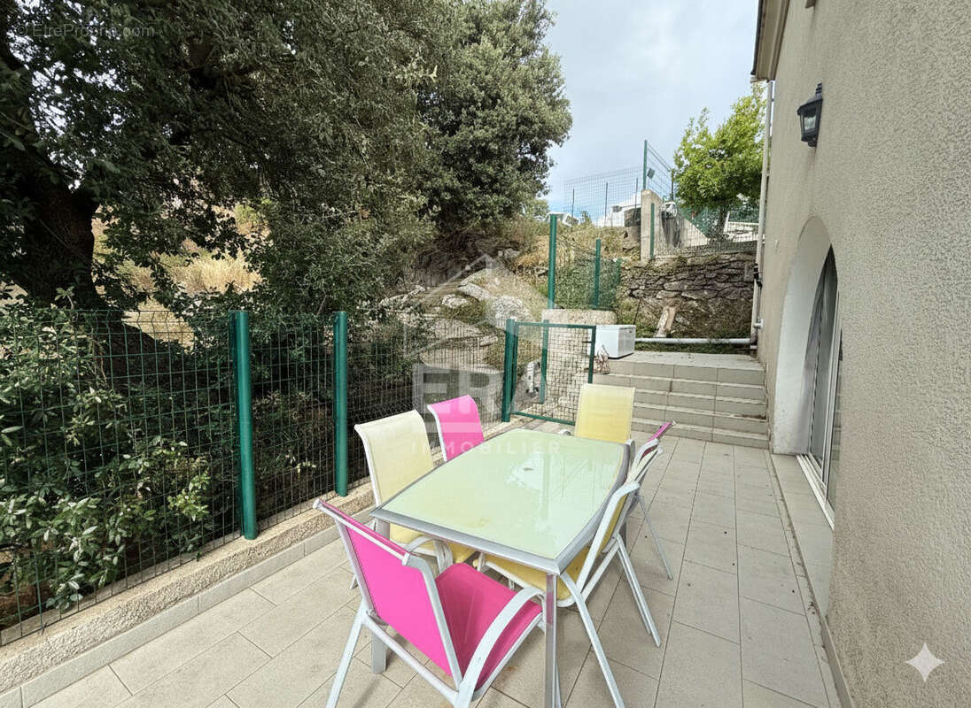 Maison à SAN-GIOVANNI-DI-MORIANI