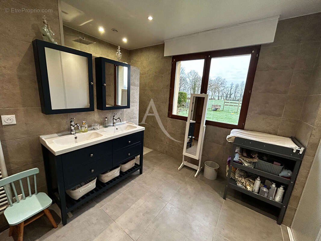 Maison à HUCQUELIERS