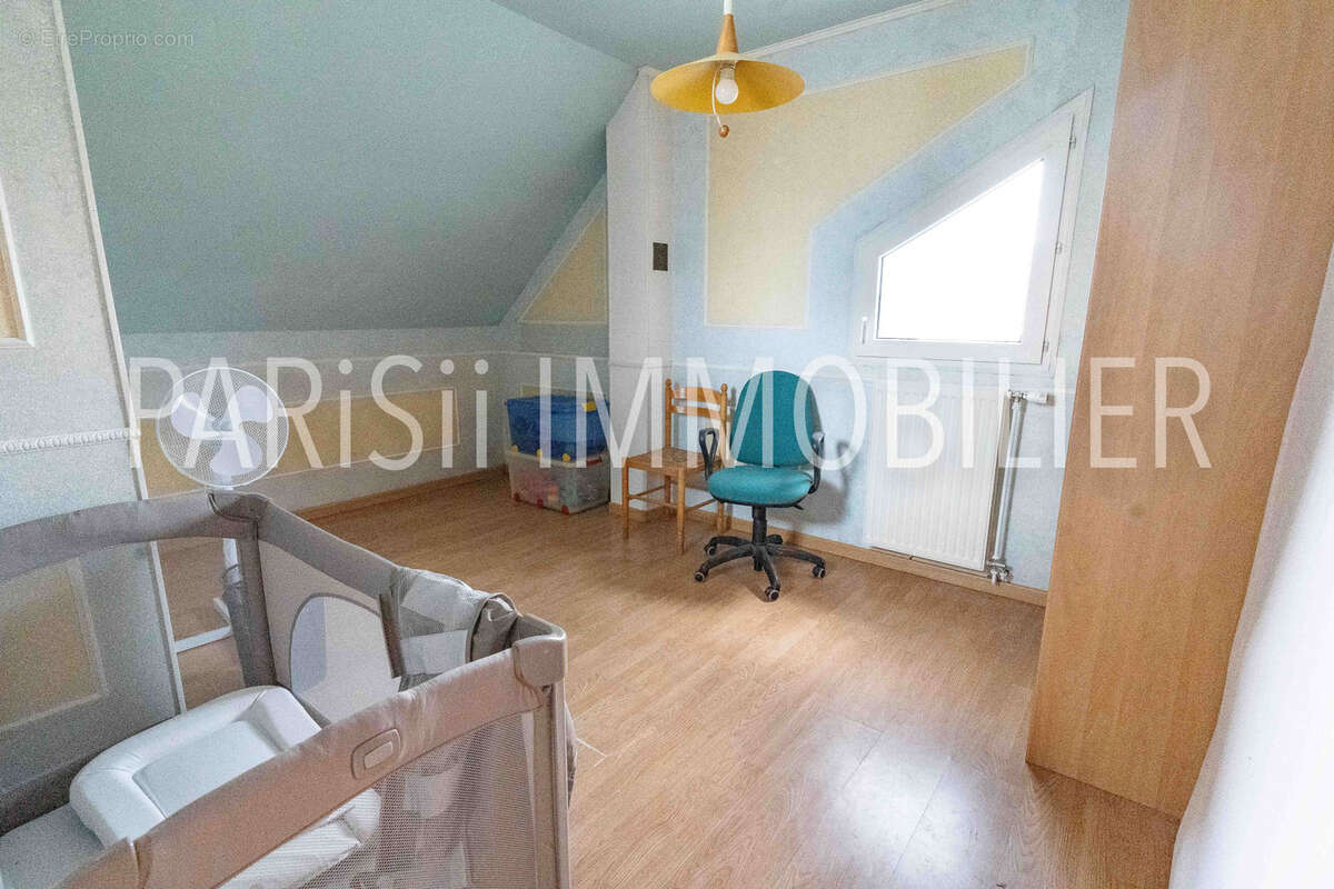 Maison à MONTIGNY-LES-CORMEILLES