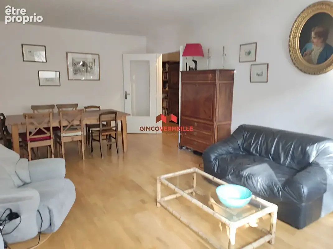 Appartement à LA CELLE-SAINT-CLOUD
