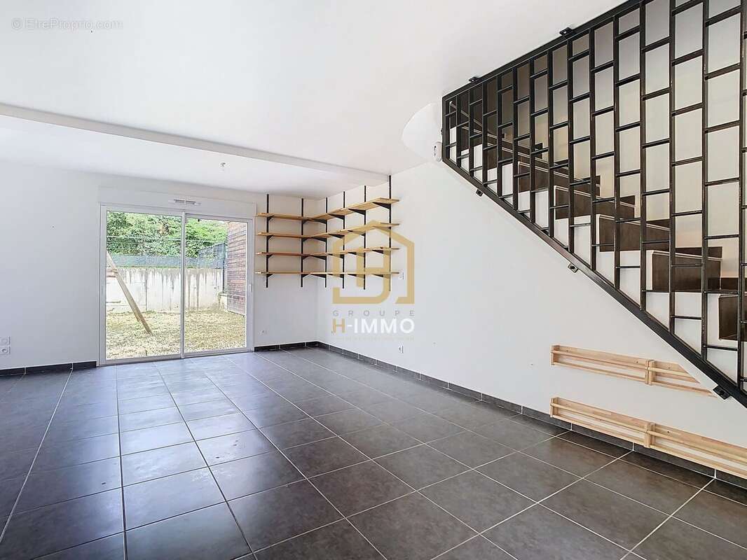 Maison à SAINT-MARTIN-D&#039;URIAGE