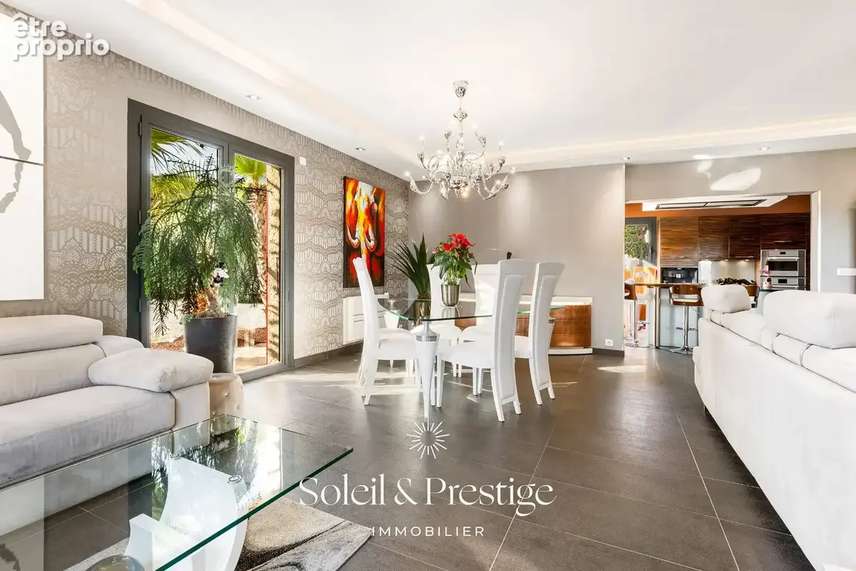 TOURBES - Maison d'architecte avec dépendance, piscine, double garage sur terrain arboré - photo 33