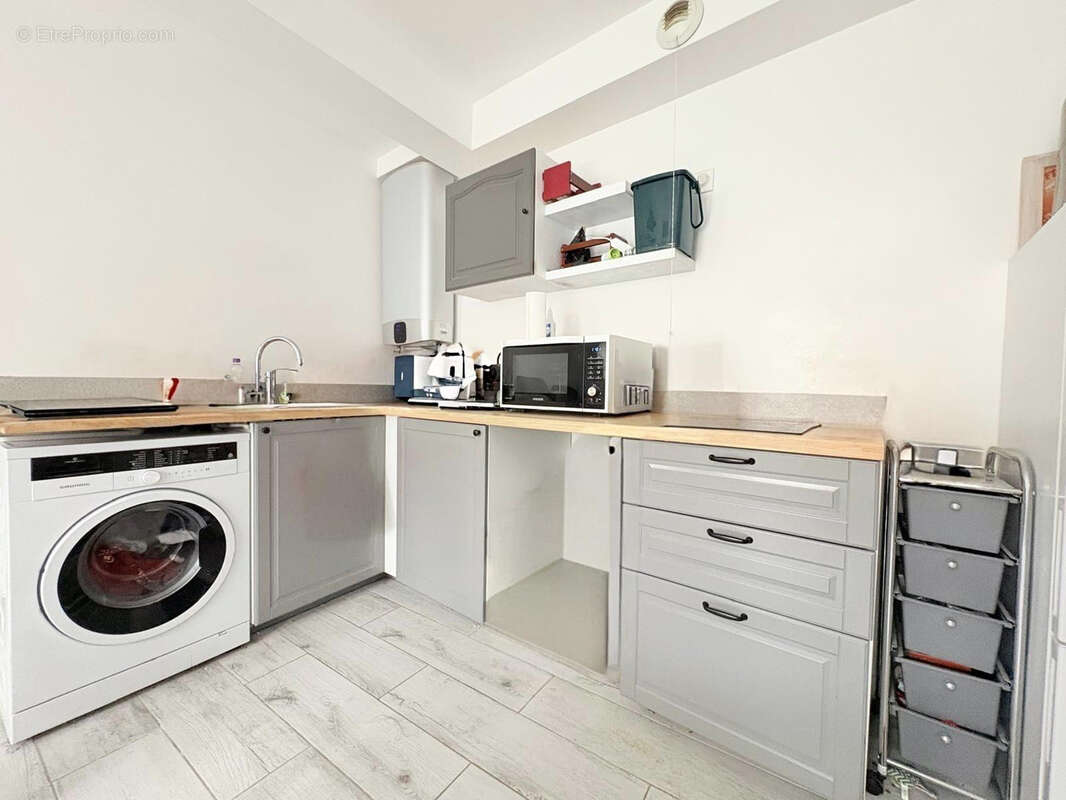 Appartement à LIMOURS