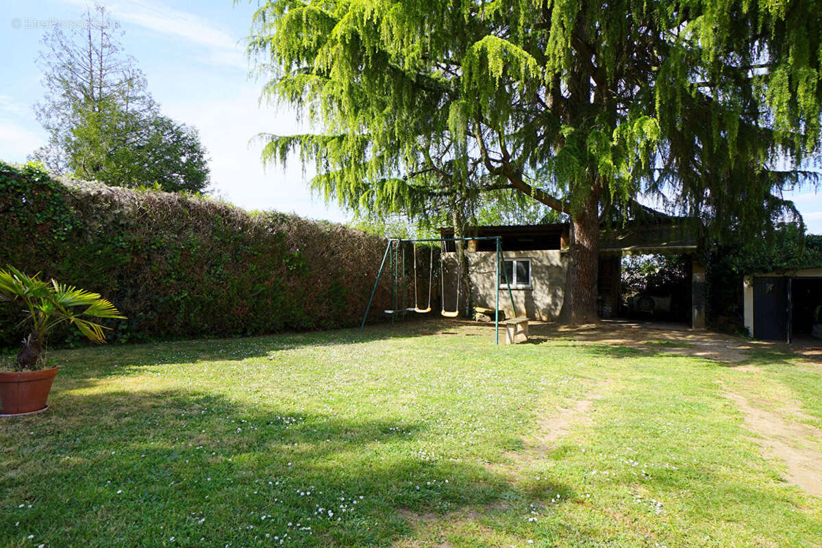 Maison à MEZIERES-SUR-SEINE