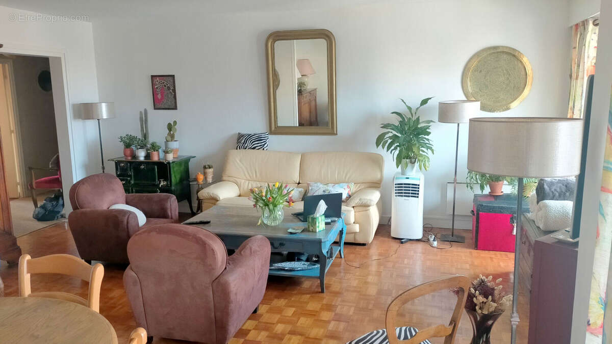 Appartement à BONDY