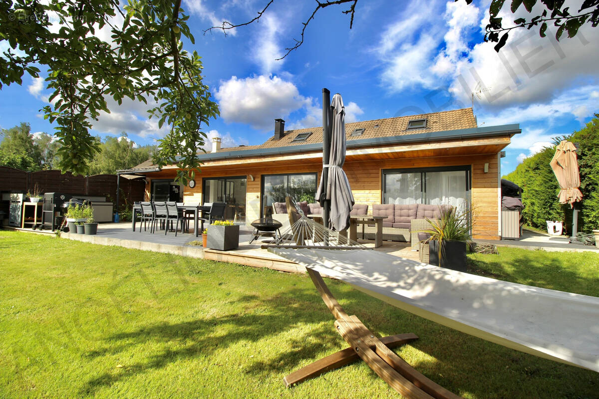 Maison à SAINT-CREPIN-IBOUVILLERS