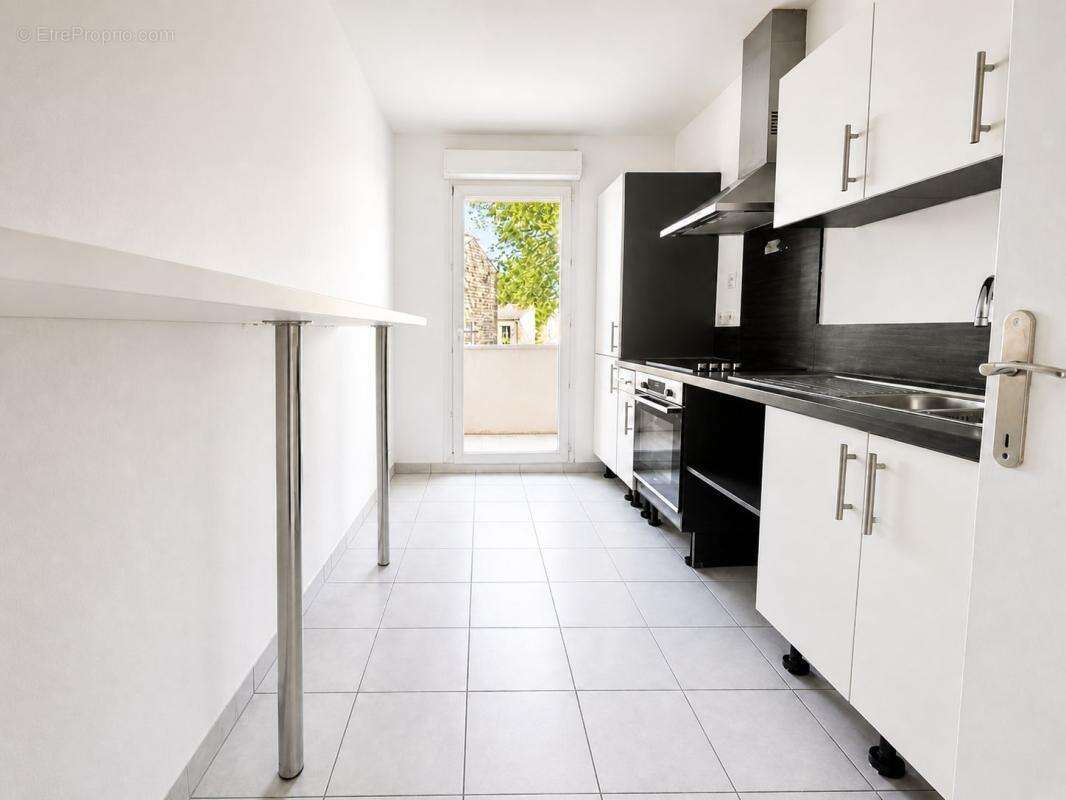 Appartement à SAINT-DENIS