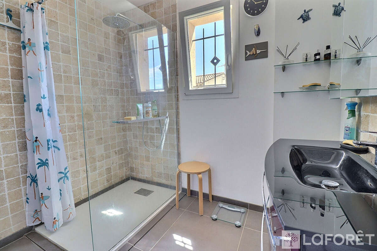 Maison à LA LONDE-LES-MAURES