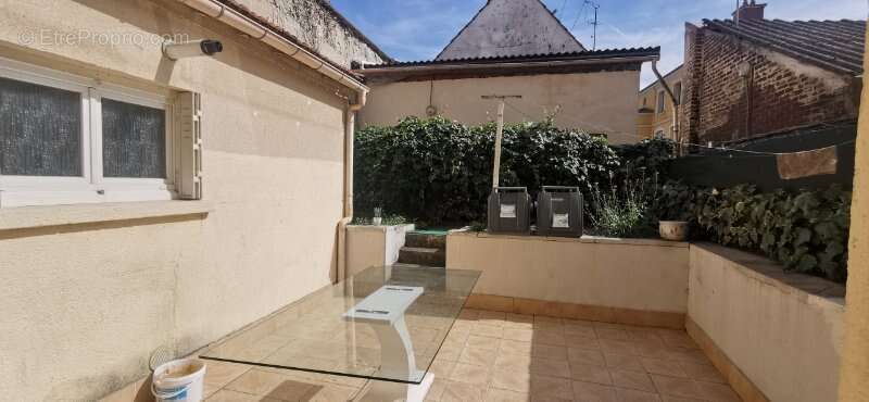 Appartement à GONESSE