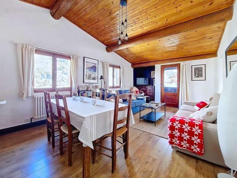 Maison à LES CONTAMINES-MONTJOIE