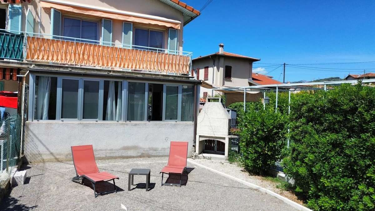 Maison à LA TRINITE