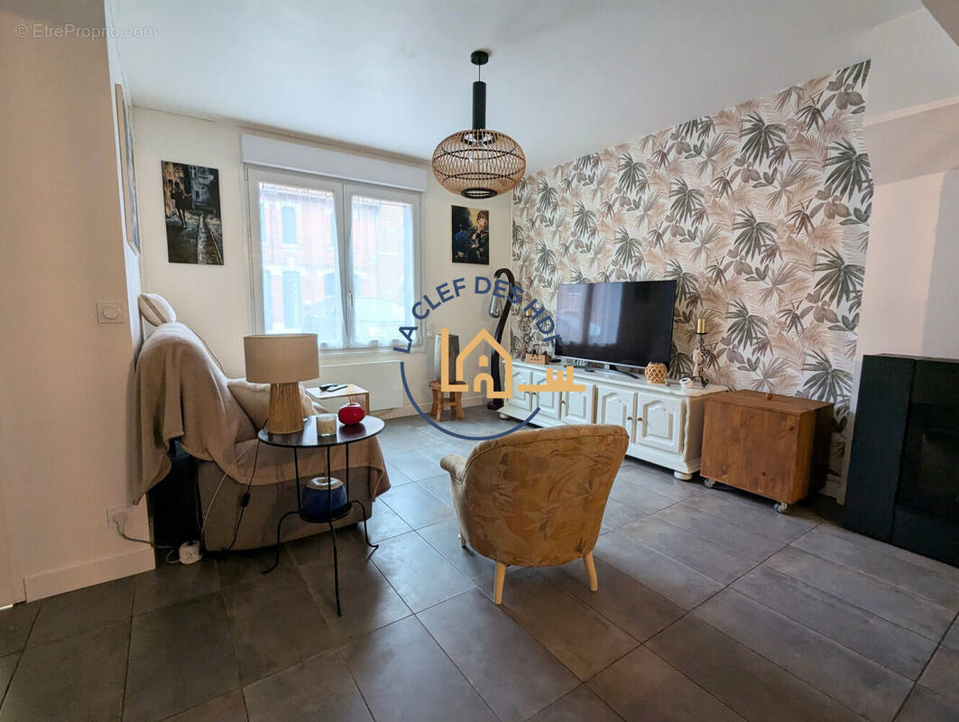 Maison à SAINT-AMAND-LES-EAUX