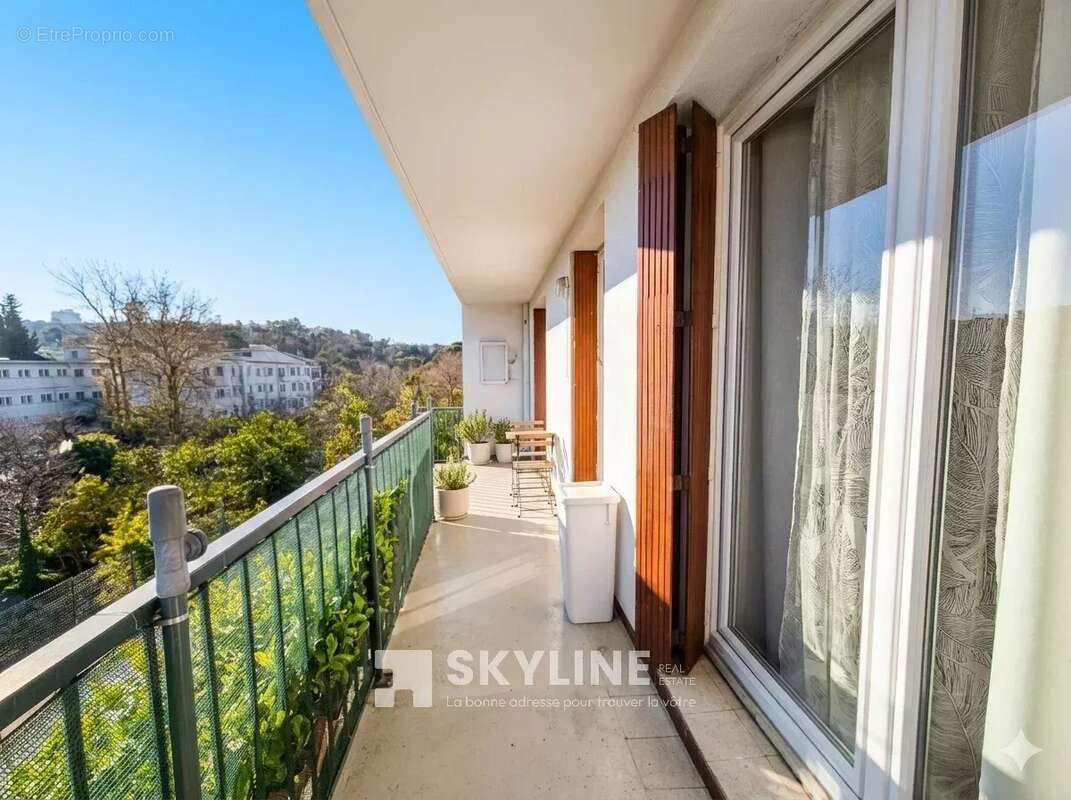 Appartement à MARSEILLE-13E