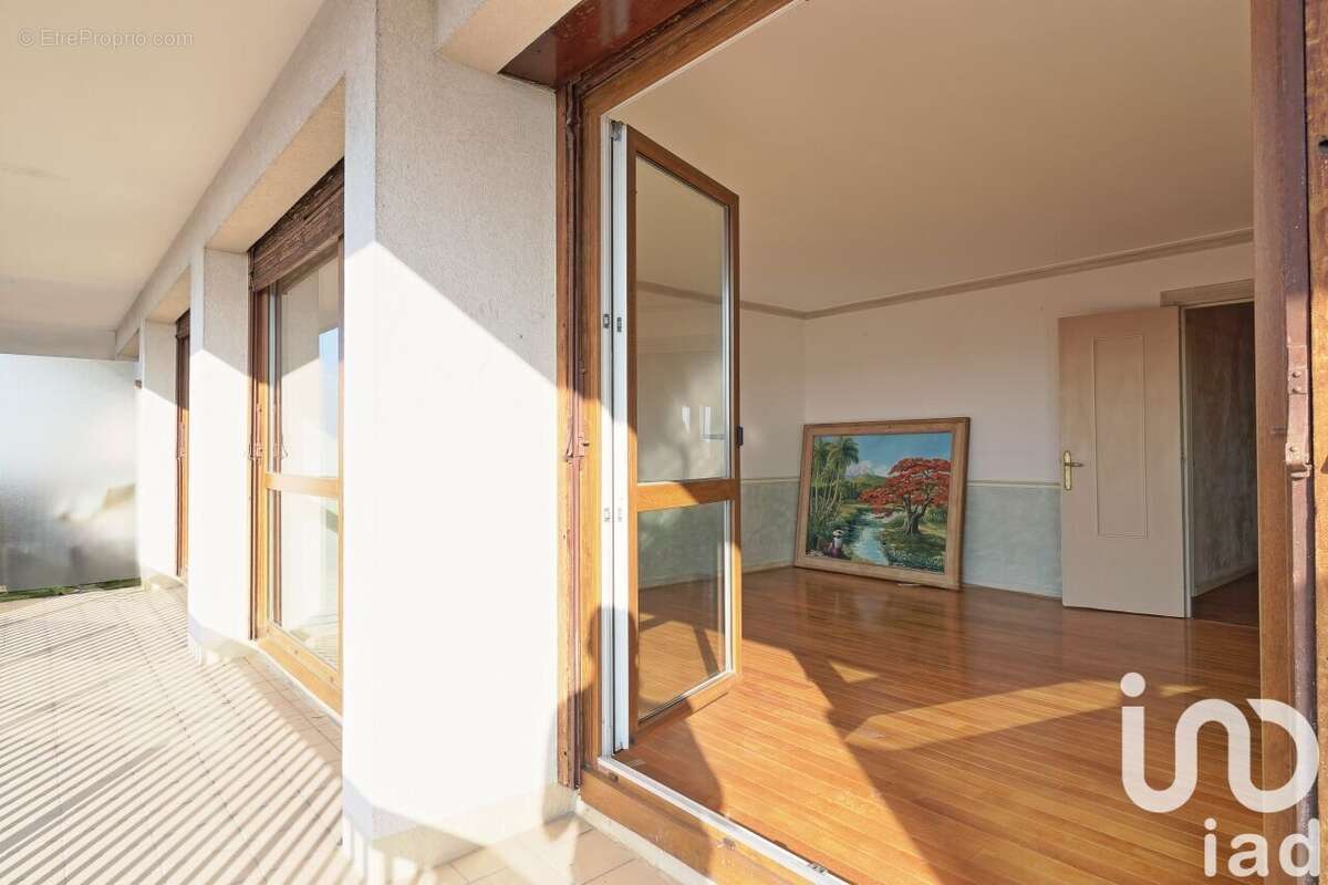 Photo 6 - Appartement à RUEIL-MALMAISON