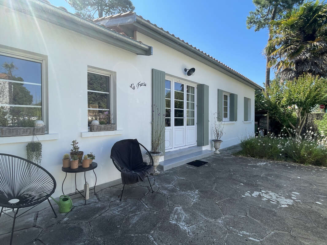 Maison rénovée à deux pas de l'océan - 87 m2 - photo 5
