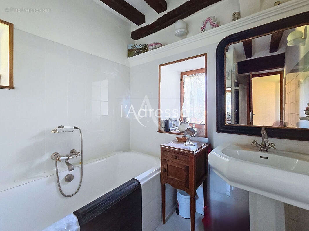 Maison à COULOMMIERS