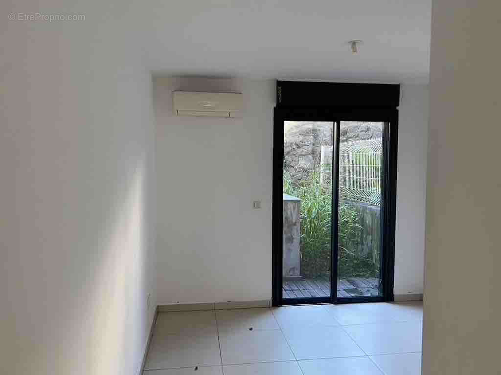 Appartement à SAINT-DENIS