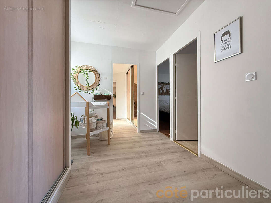 Exclusif - Maison de plain pied avec jardin - photo 10