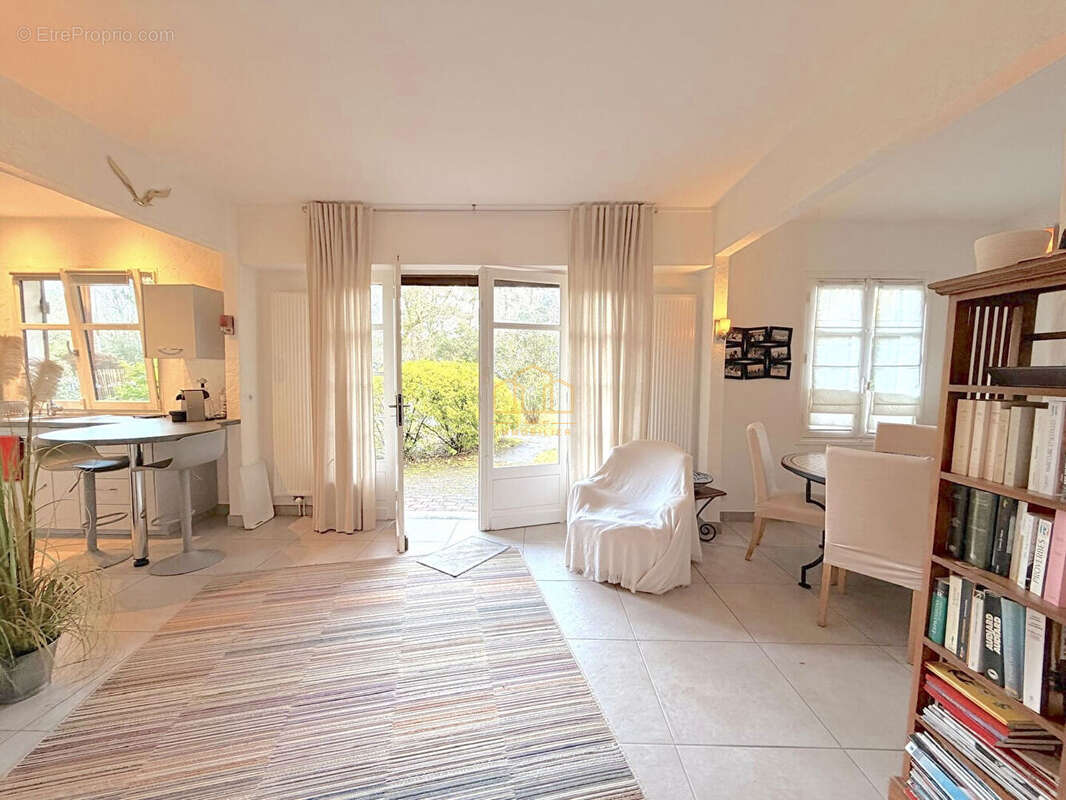 Maison à LE BOUSCAT