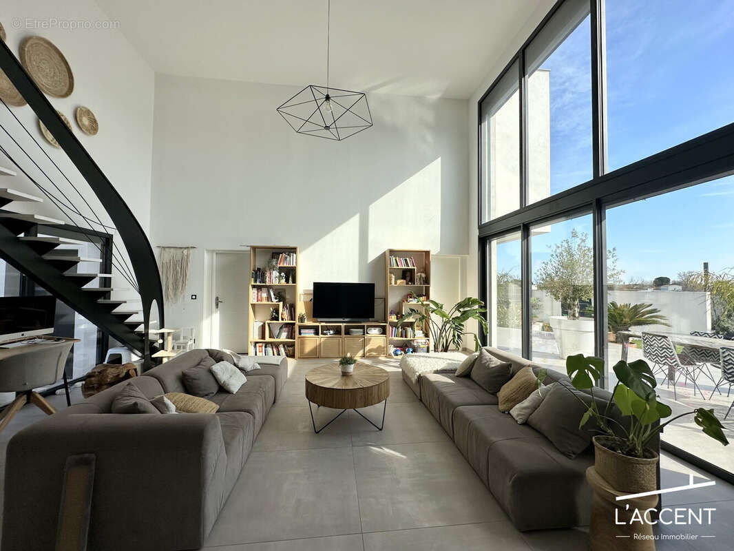 Maison à AIGUES-MORTES