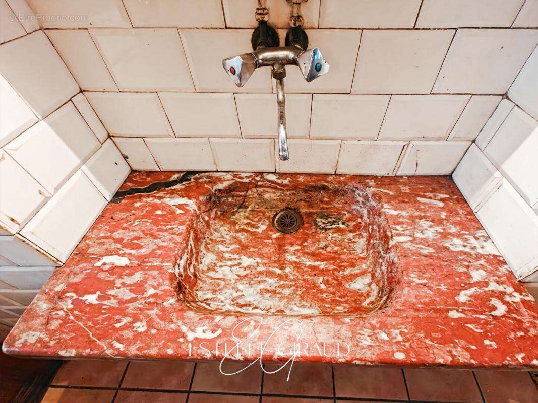 Maison à CAUNES-MINERVOIS