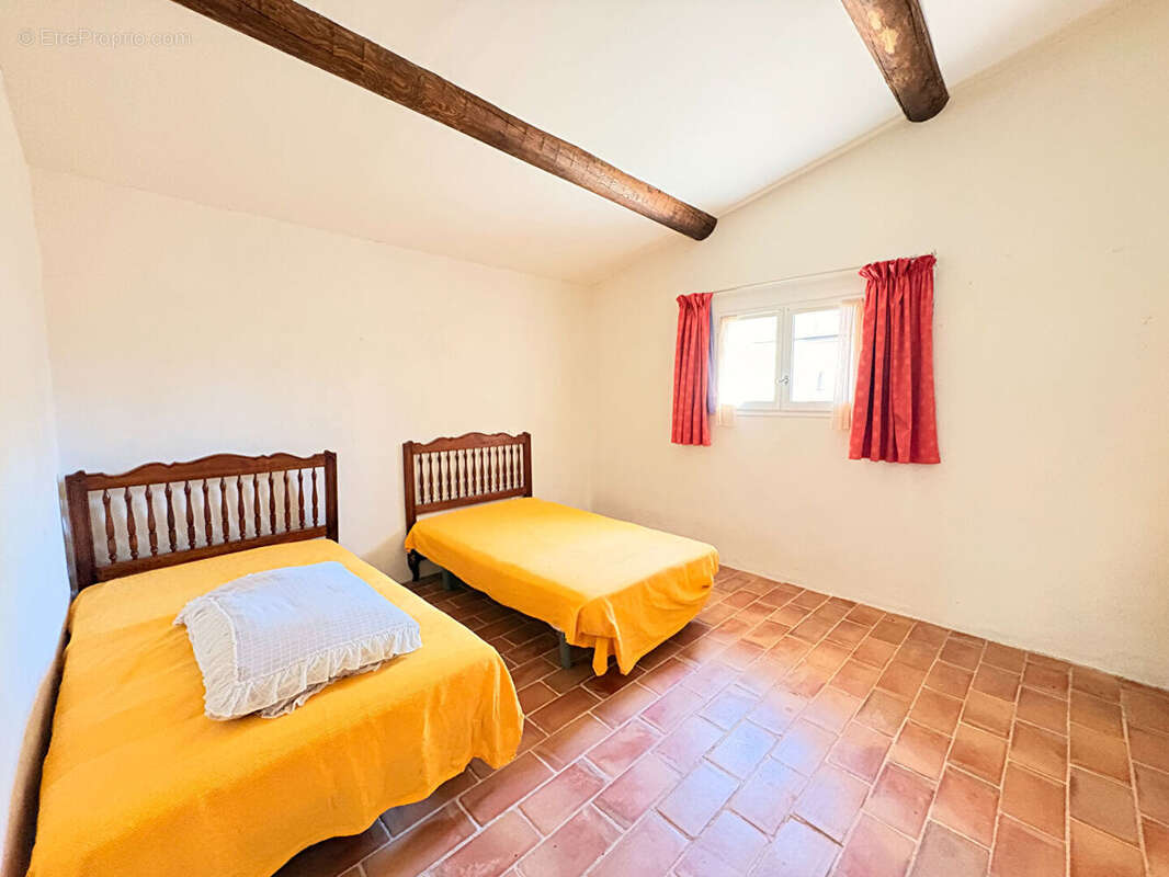 Maison à BUIS-LES-BARONNIES