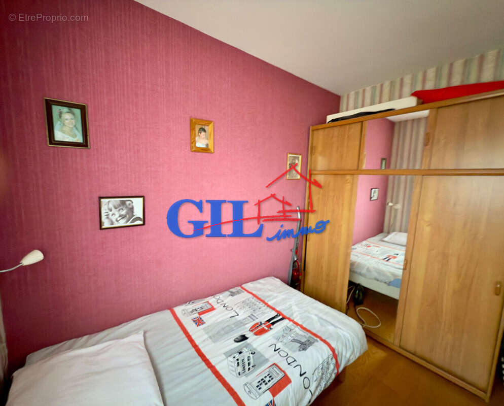 Maison à SAVIGNY-LE-TEMPLE