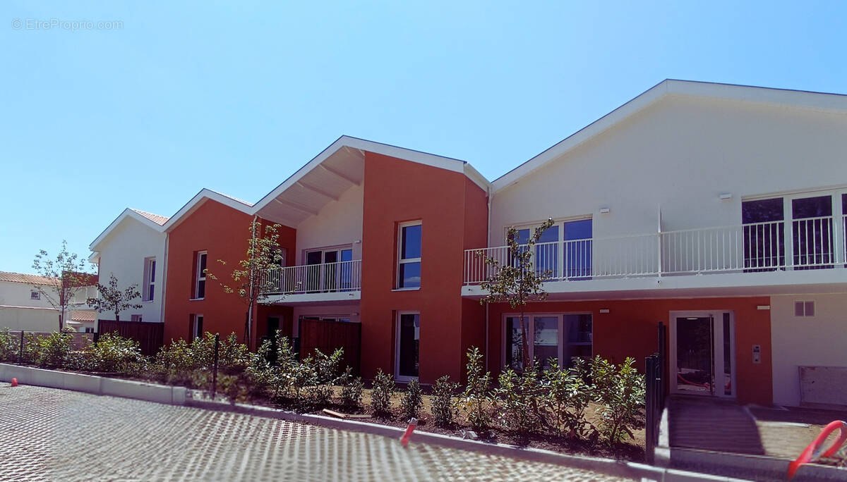 Appartement à FOURAS