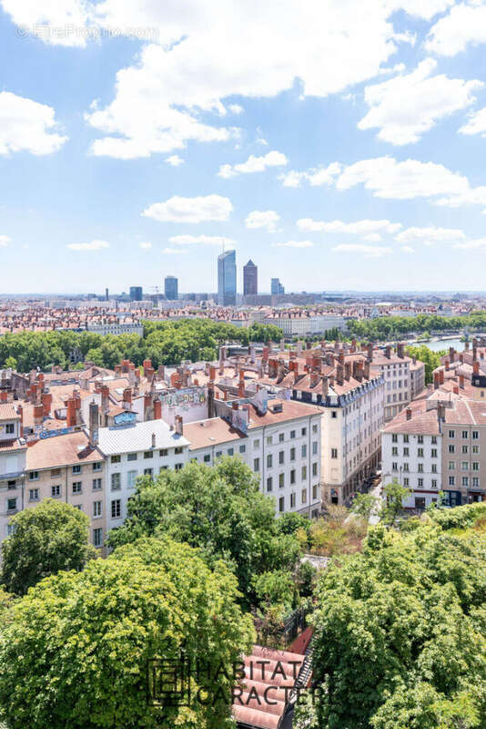Appartement à LYON-1E