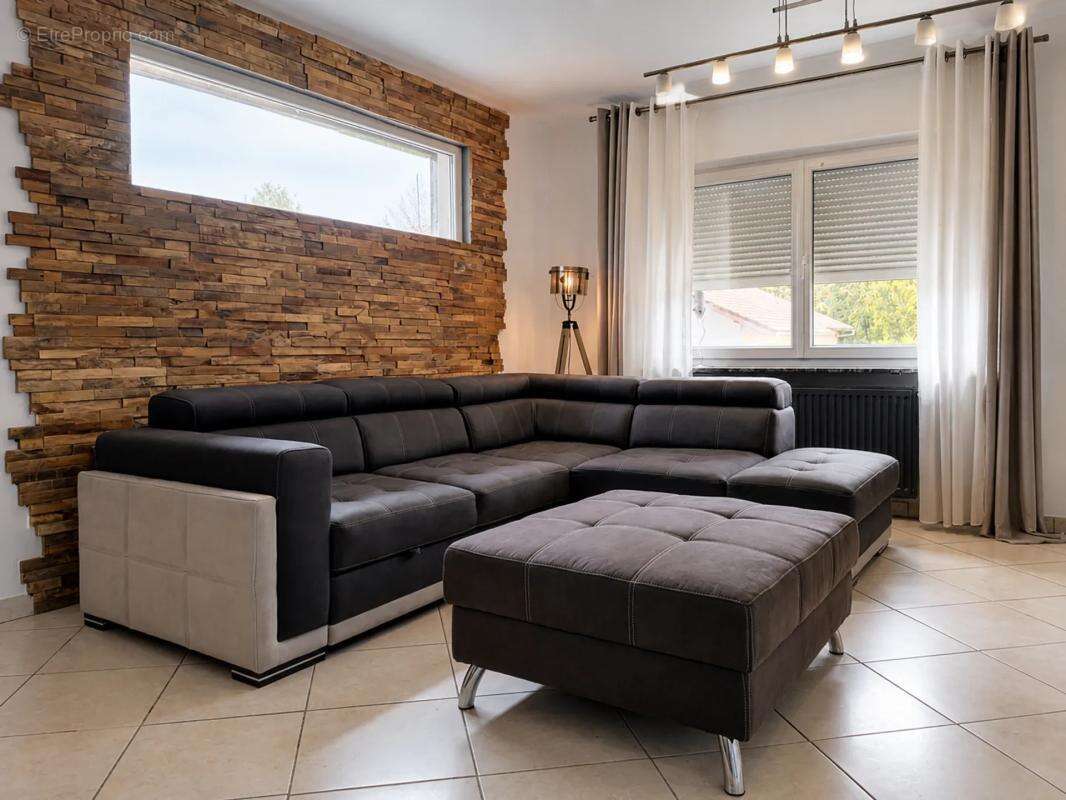 Maison de 12 pièces de 315 m² à Hambach - photo 9