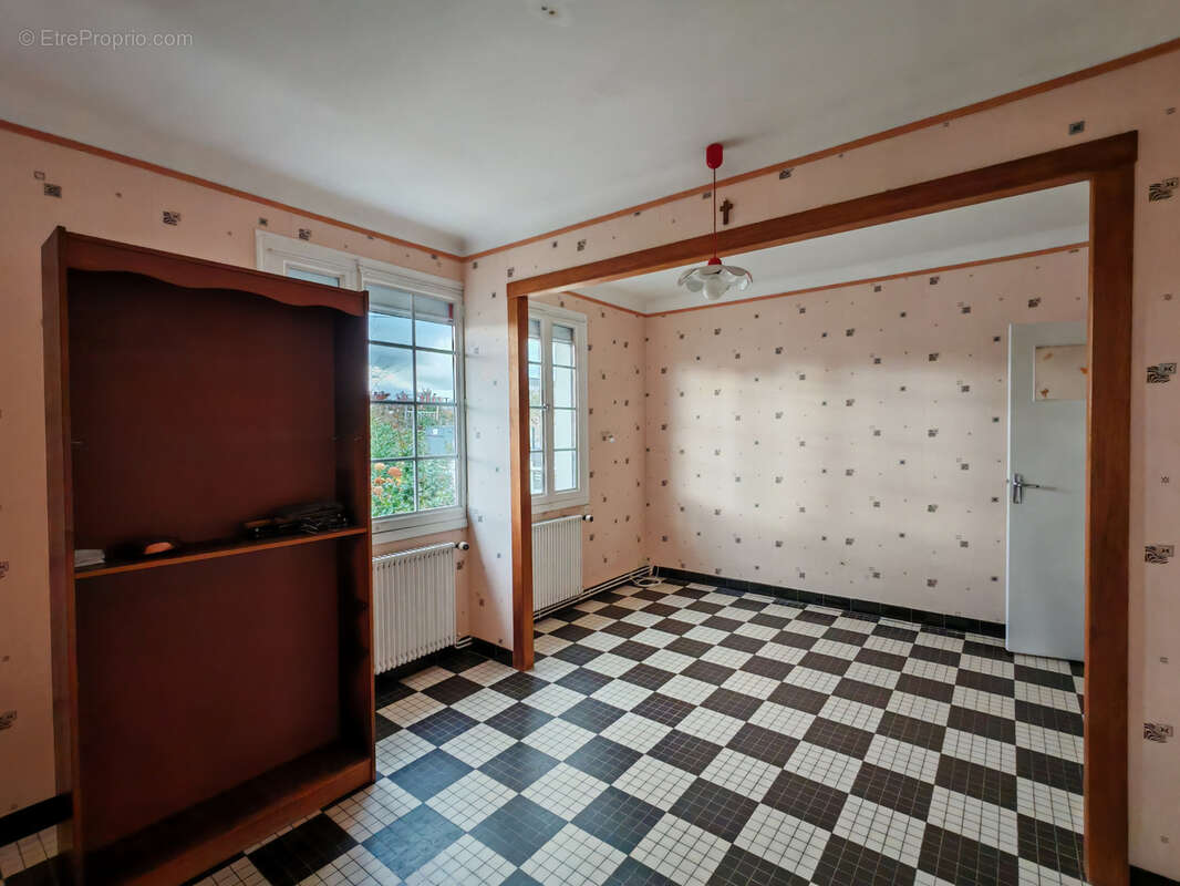 Maison à LA ROUXIERE