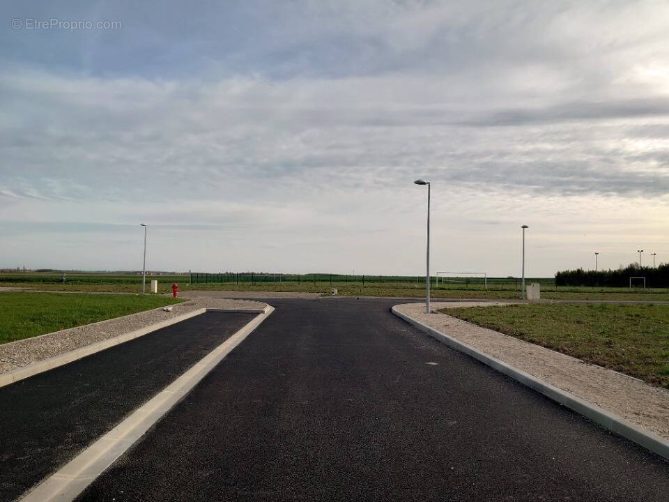 Terrain à SAINT-AUBIN-DES-BOIS