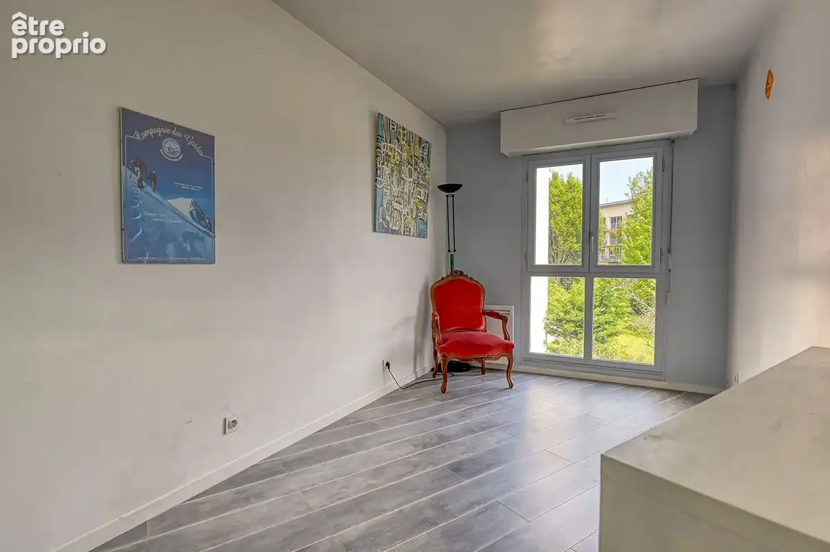Appartement  5 pièce(s) - Le Chesnay - photo 11