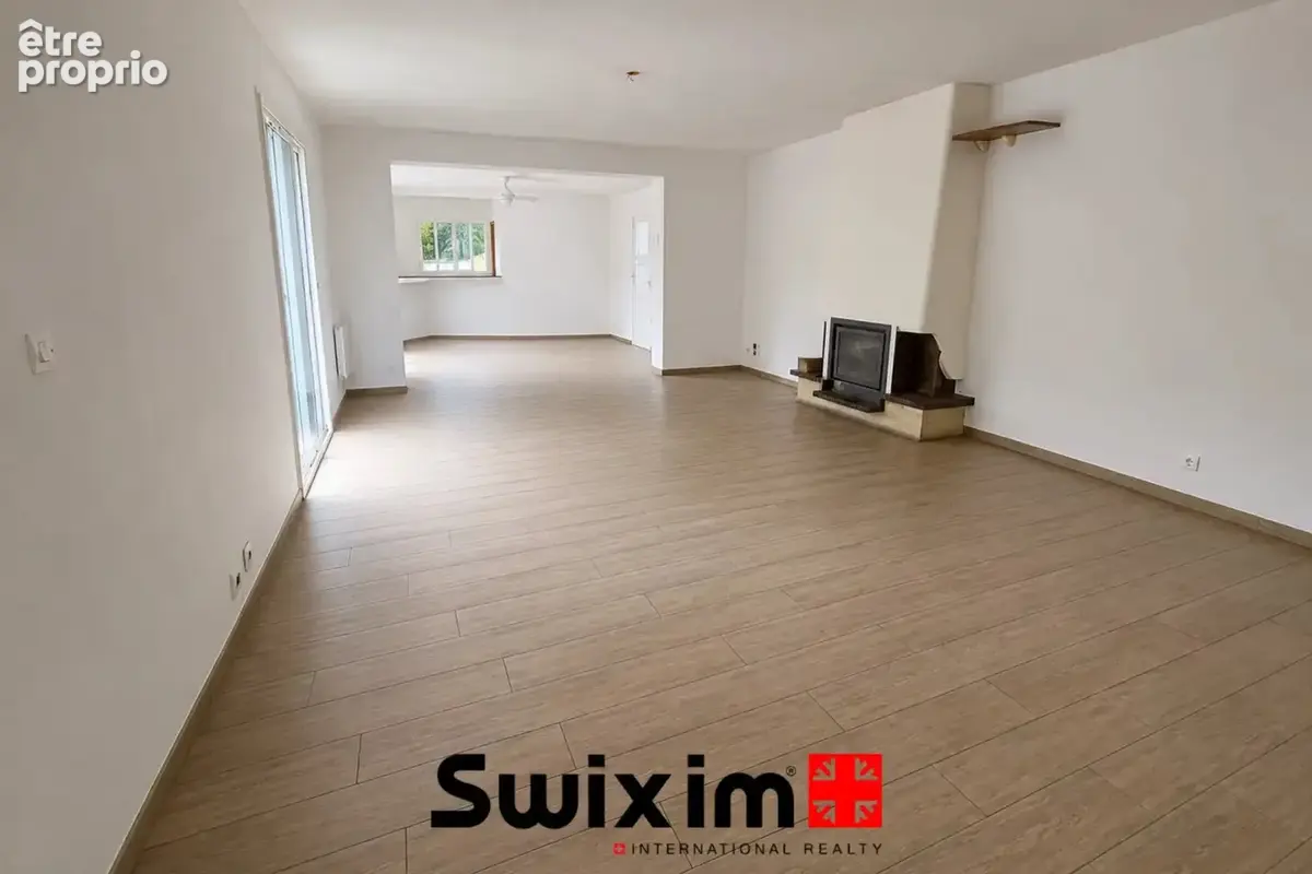 Maison 5 chambres - 150m² - Eysines le Vigean - photo 2