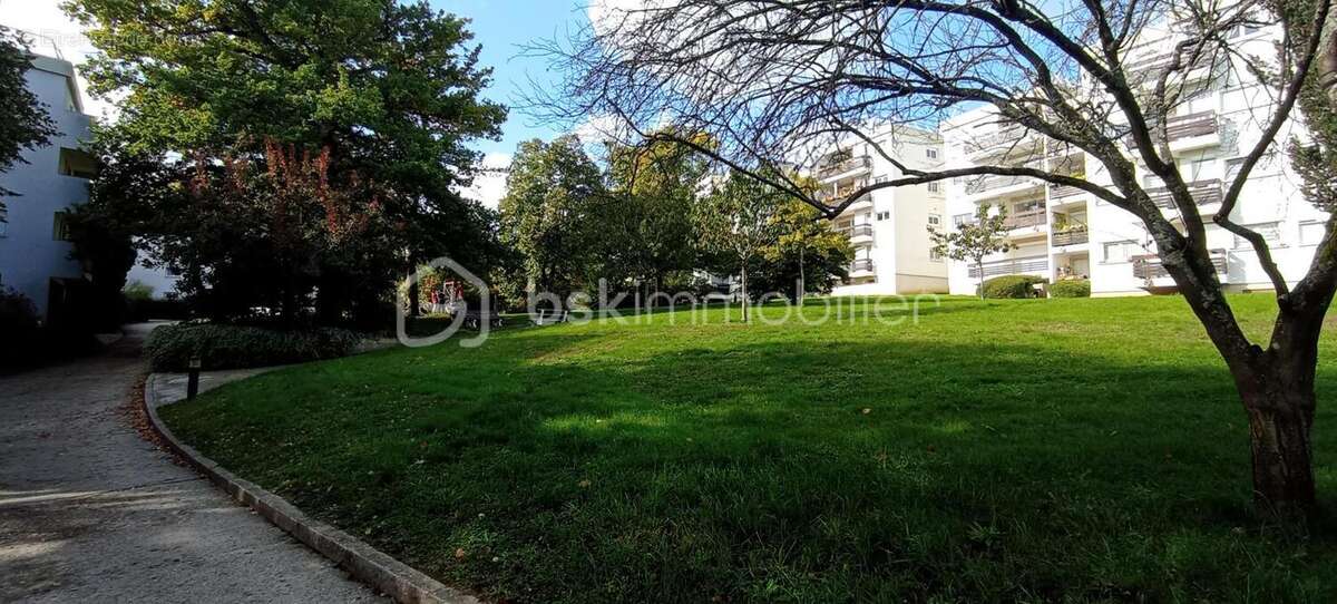 Appartement à GIF-SUR-YVETTE