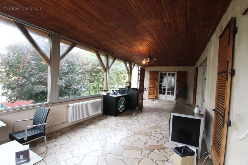 Appartement à SENNECEY-LE-GRAND