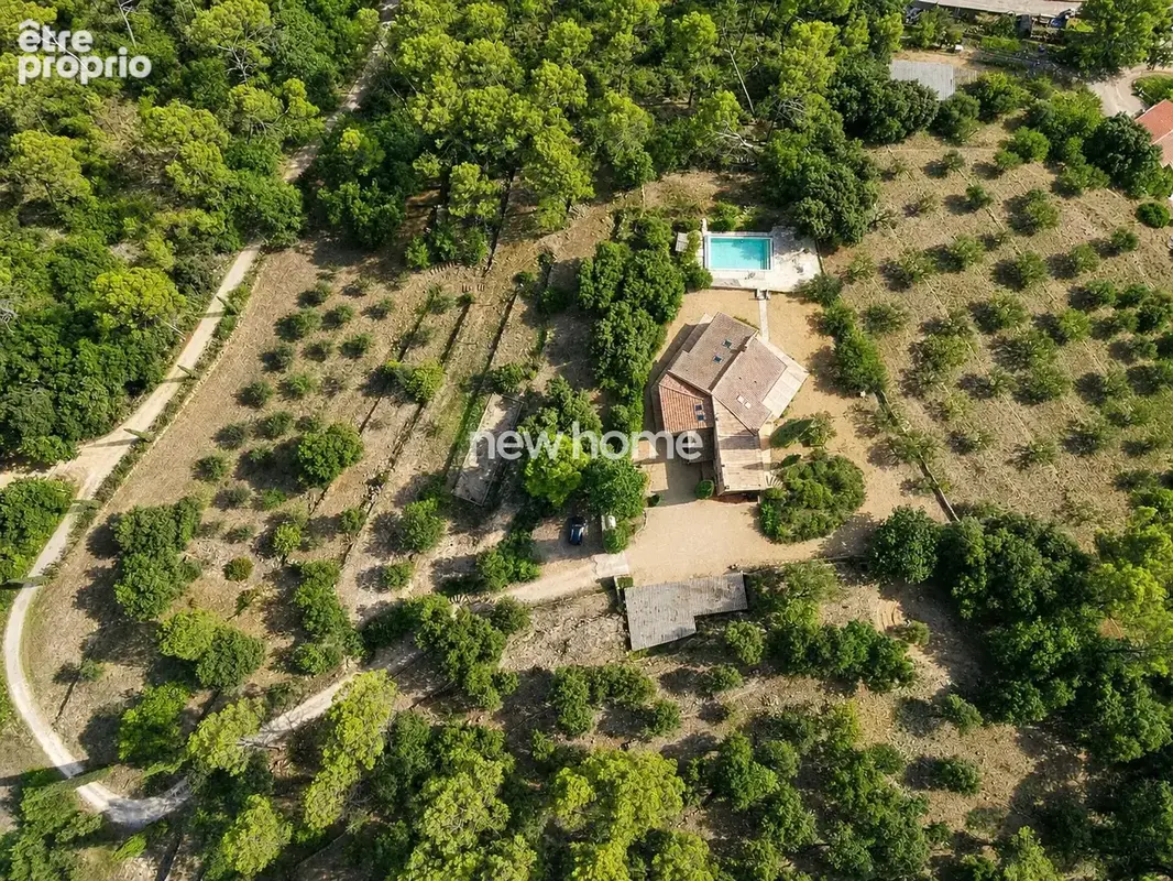 Photo Maison à Carces au prix de 995 000€
