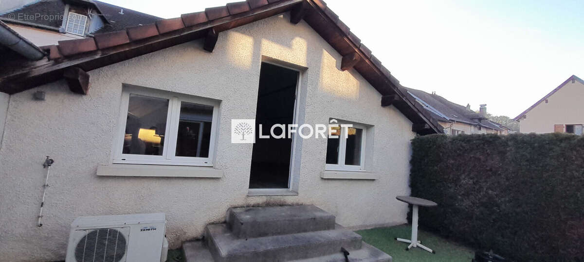 Maison à SALINS-LES-BAINS