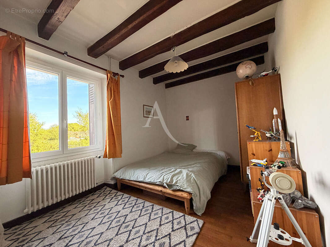 Maison familiale spacieuse avec verger. - photo 5