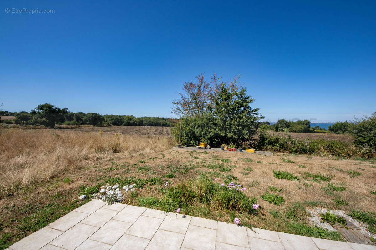 A vendre - crozon - tres belle maison de 91 m2 - 3 chambres - terrain de 1700 m2 - belle vue mer - photo 11