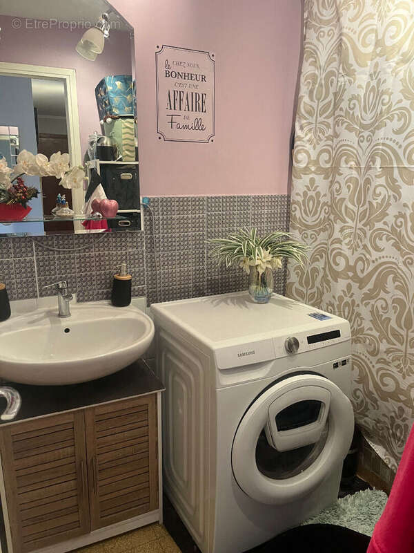 Appartement à GUILHERAND-GRANGES