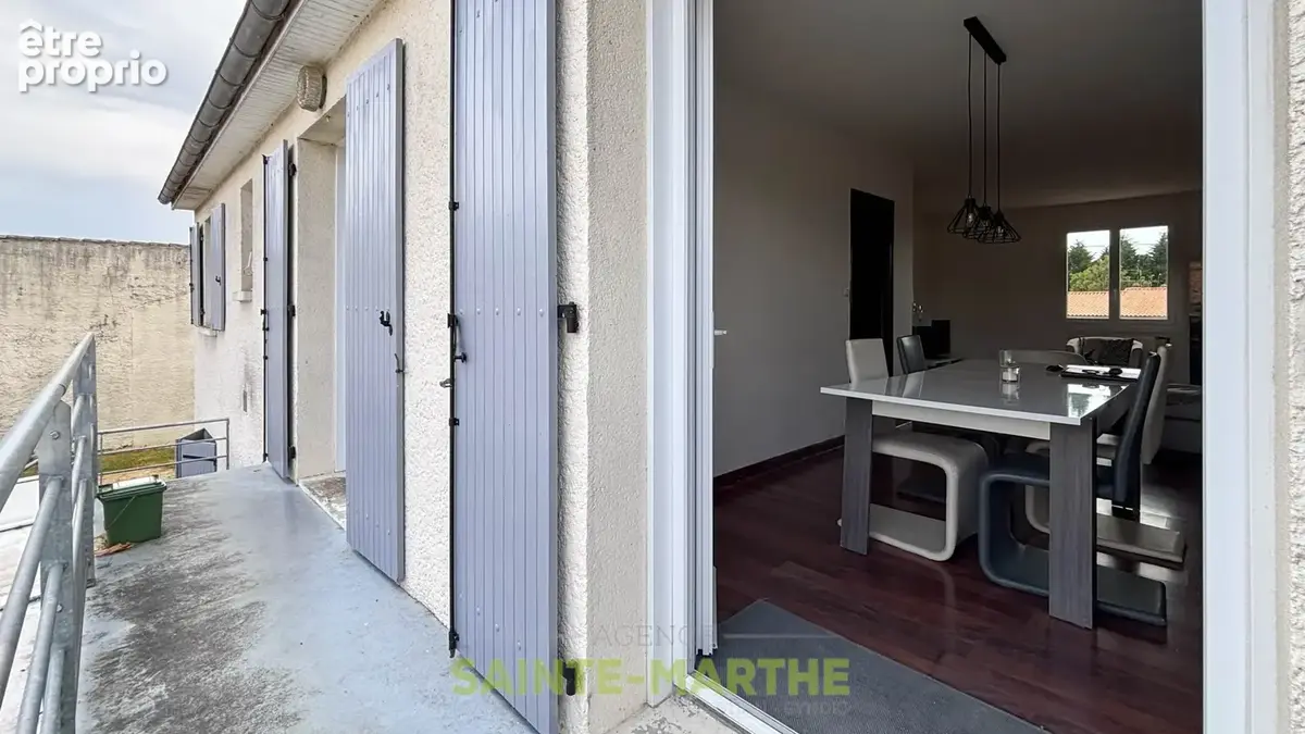 Niort Saint Liguaire. Pavillon sur sous-sol 5 chambres, garage et jardin. - photo 6
