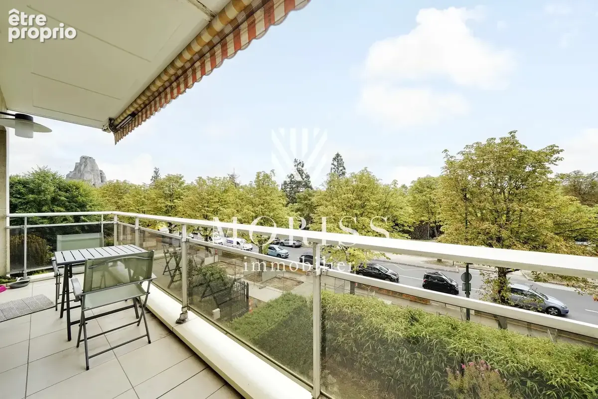 Saint-Mandé Appartement de 3 pièces + terrasse - photo 2