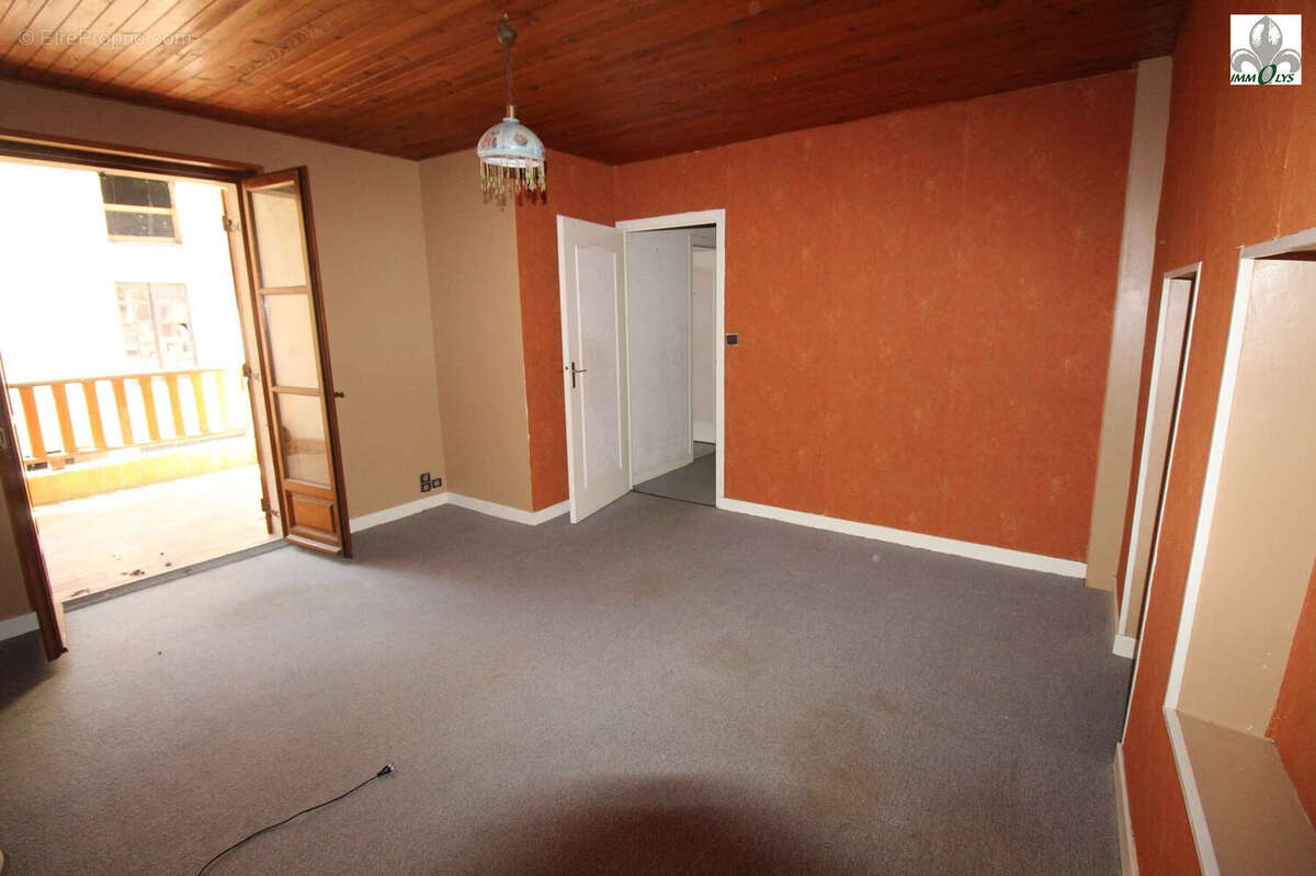 Appartement à CUISERY