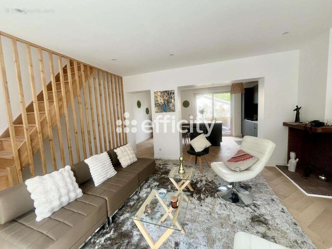 Maison à MARCQ-EN-BAROEUL